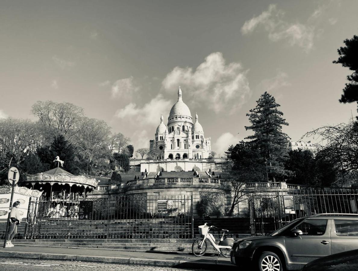 Appartamento Chambre au calme à Montmartre near Sacré-Coeur ! Parigi Esterno foto