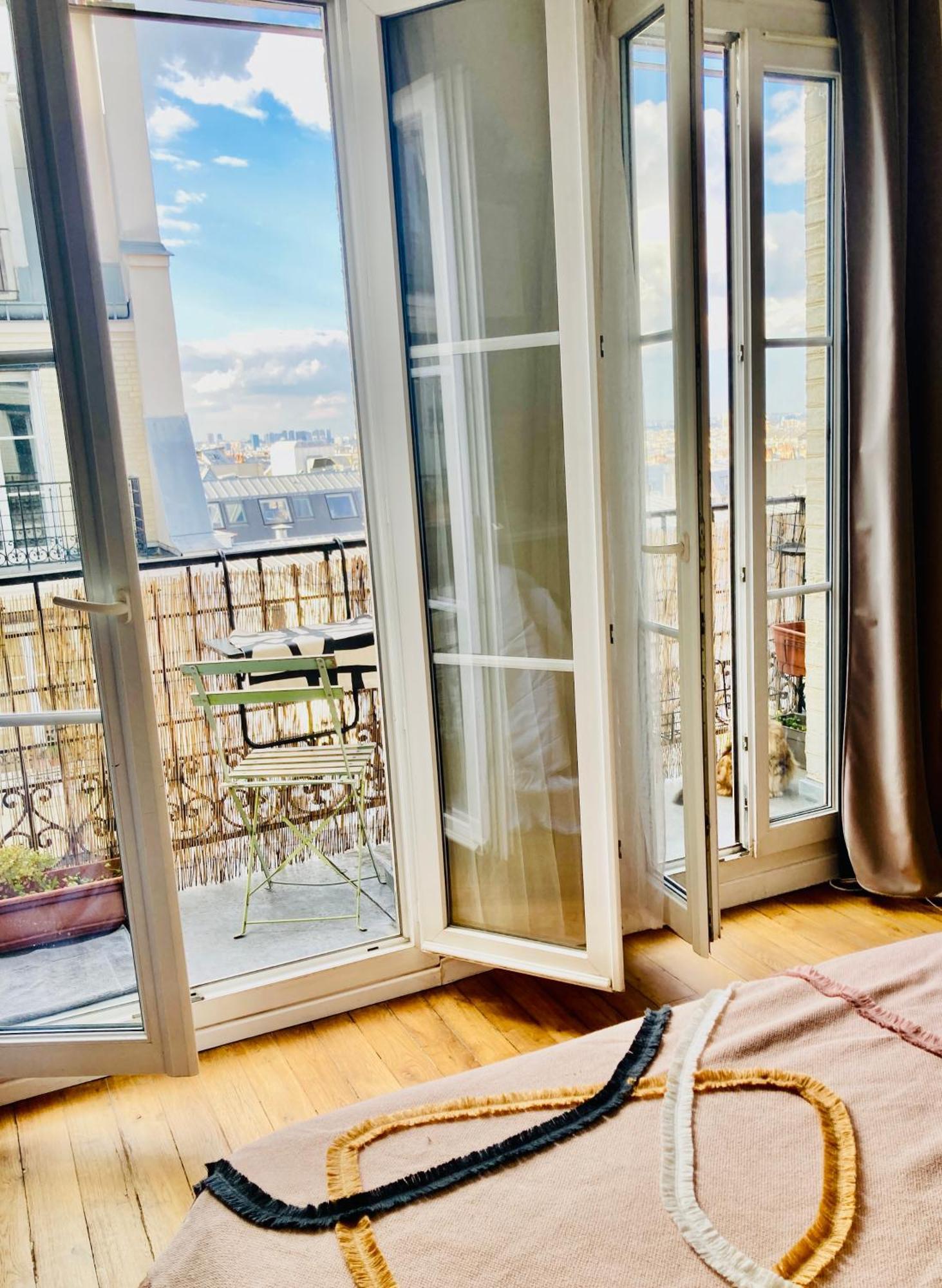 Appartamento Chambre au calme à Montmartre near Sacré-Coeur ! Parigi Esterno foto