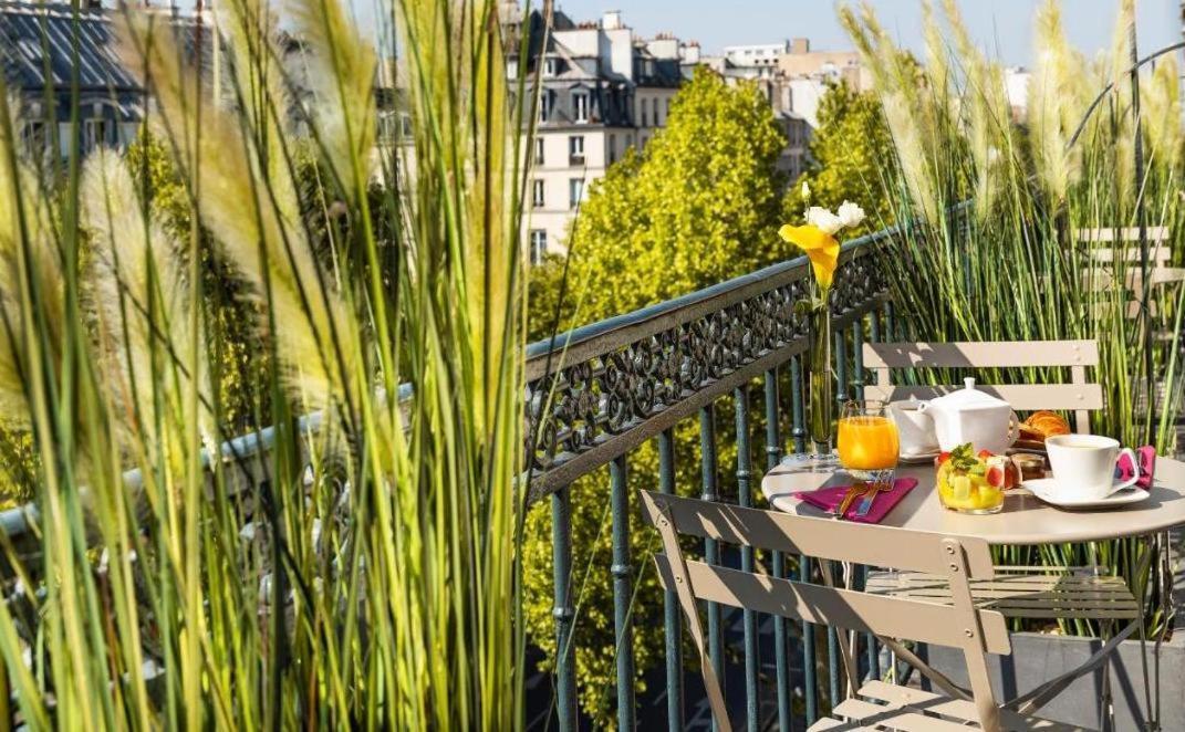 Appartamento Chambre au calme à Montmartre near Sacré-Coeur ! Parigi Esterno foto